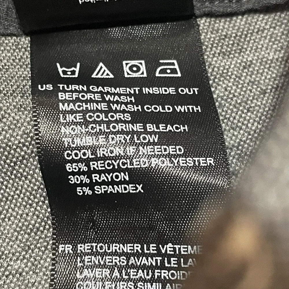 Vissla‎ Shorts Mens Small Gray Striped Knit Sofa Surfer 8